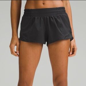 Black lulu lemon hotty hots